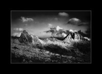 Докоснати от последните слънчеви лъчи; Коментари:22