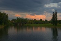 Привечер край дървения мост; Коментари:12