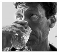 портрет на чичо Сашо; Няма коментари