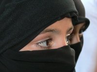 no name ( ID=567049 ); comments:13