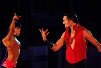 Привличане; comments:4