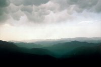 Тъмни облаци над Долната земя; comments:2