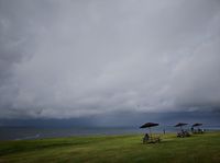 no name ( ID=2382037 ); comments:4