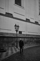 Улиците на Прага в черно-бяло; comments:1