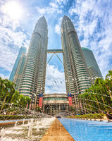 Petronas Twin Towers, Kuala Lumpur; Коментари:1
