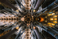 Sagrada Familia; Коментари:7