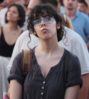 Непринуден портрет; Коментари:4