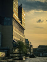 Градски пейзаж (отново); Коментари:5