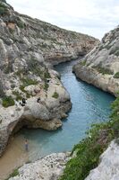 no name ( ID=2566453 ); comments:4