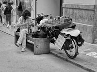 За кучета и хора; Коментари:6