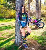 Т; Коментари:1