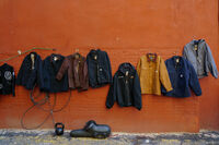 Flea Market in NYC; Коментари:2