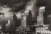 Преди бурята; Коментари:2