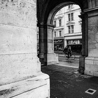 Поглед през ключалката; comments:1