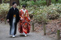 Японски младоженци; comments:2