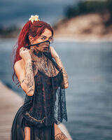 no name ( ID=2569738 ); comments:2