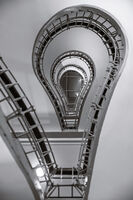 no name ( ID=2570319 ); comments:1