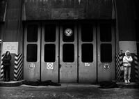 no name ( ID=2570807 ); comments:3