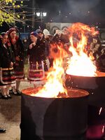 Предпразнично; Коментари:2