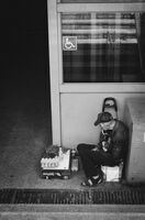 Оцелявам; Коментари:1