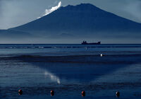 Стратовулканът на остров Руанг преди изригванията; comments:2