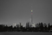 Градът, връхлетян от мъгла; comments:3