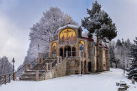 no name ( ID=2573435 ); comments:11