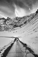 Вървят ли двама...; Коментари:17