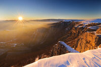 Последните слънчеви лъчи огряват рида Кобилини стени; comments:38