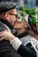 любов; comments:4