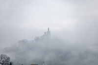 Царевец в приказна мъгла; comments:7