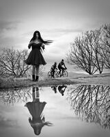 Изход; Коментари:10