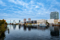 no name ( ID=2575427 ); comments:1