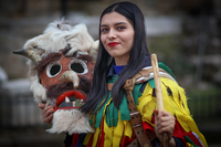 no name ( ID=2575848 ); comments:5