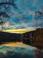 no name ( ID=2576835 ); comments:1