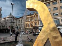 no name ( ID=2577119 ); comments:1