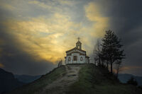 Където земното среща небесното; Коментари:6