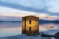 no name ( ID=2578331 ); comments:3