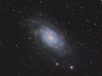 NGC2403 - спираловидна галактика в съзвездието Жираф; Коментари:9