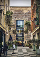 На място; comments:7