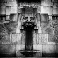 стражът; comments:10