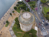 Бялата кула; Коментари:6