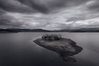 Островът; Коментари:9