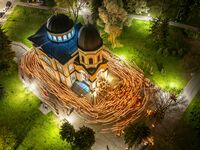 Христос възкръсна!; Коментари:9