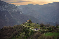 На пиедестал; Коментари:9