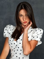 Рокля на черни точки; Коментари:4