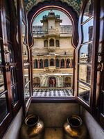 Framed History; comments:3