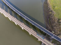 *; Коментари:2