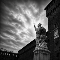 no name ( ID=2582617 ); comments:8