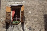 no name ( ID=2584972 ); comments:2